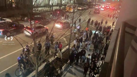 12 arrested after overnight downtown Chicago teen gathering turns violent, police say