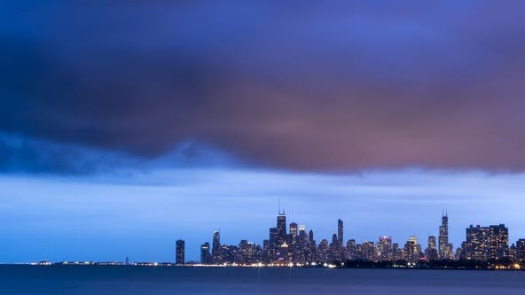 Chicago weather: Morning rain clears, scattered showers linger through the day