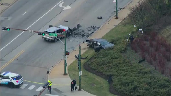 Crash near Midway Airport leaves 1 dead, 5 injured