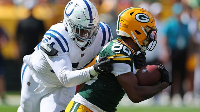 How Grady Jarrett explained the impact Chicago Bears pass rusher Dayo Odeyingbo can have