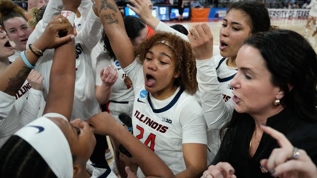 Illinois faces tall task in matchup with No. 1 Texas and towering forwards Jones and Oldacre
