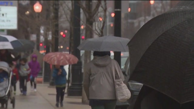 Chicago weather: Clouds linger midweek with cool temps in the 40s