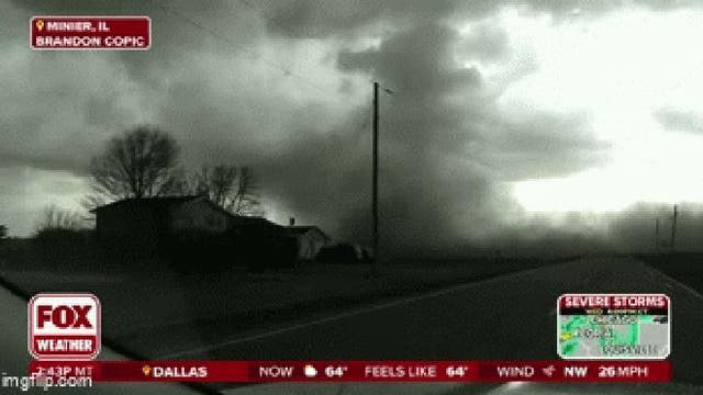 Tornado spotted in central Illinois as powerful storm system blasts through Midwest