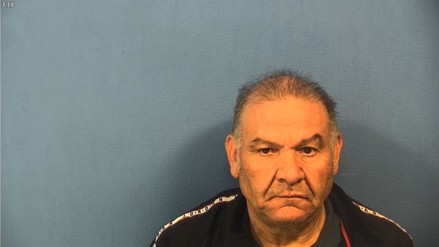 Suburban man arrested after allegedly spraying deputy in the face with pepper spray