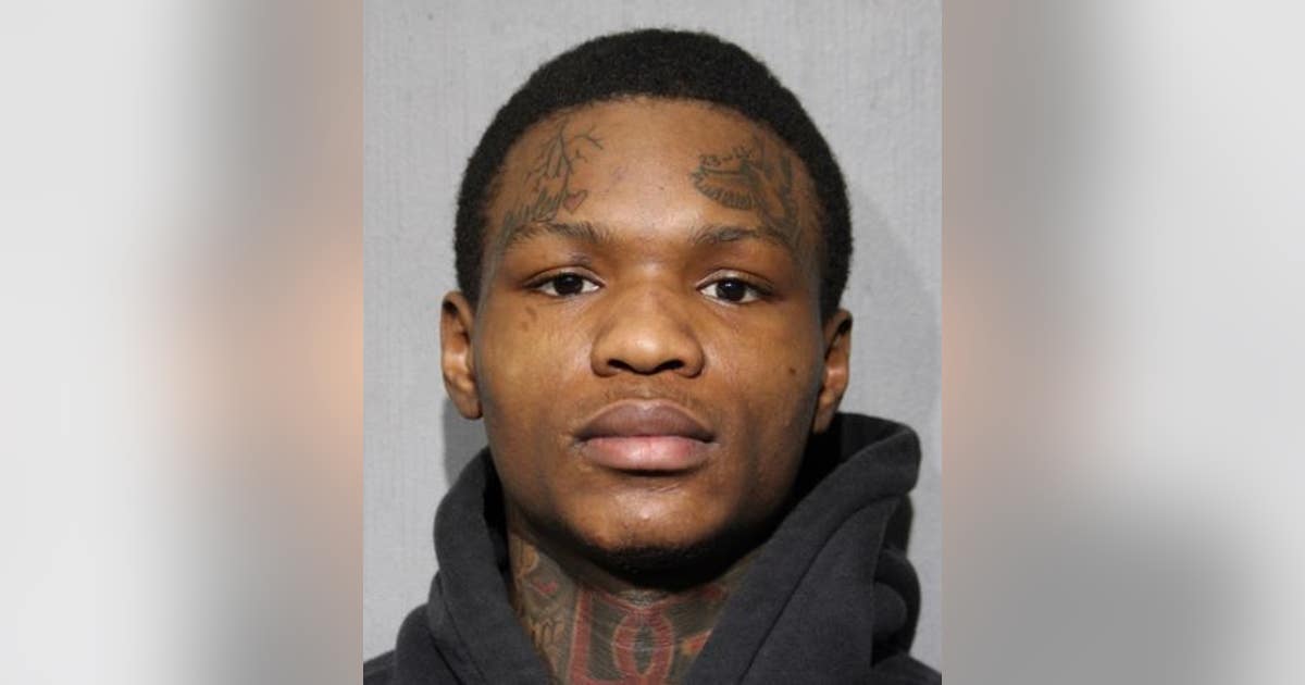 Chicago man charged in Kenwood armed carjacking | FOX 32 Chicago