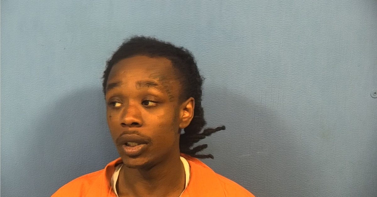 West Chicago man accused of sexually abusing teenage girl held in jail ...