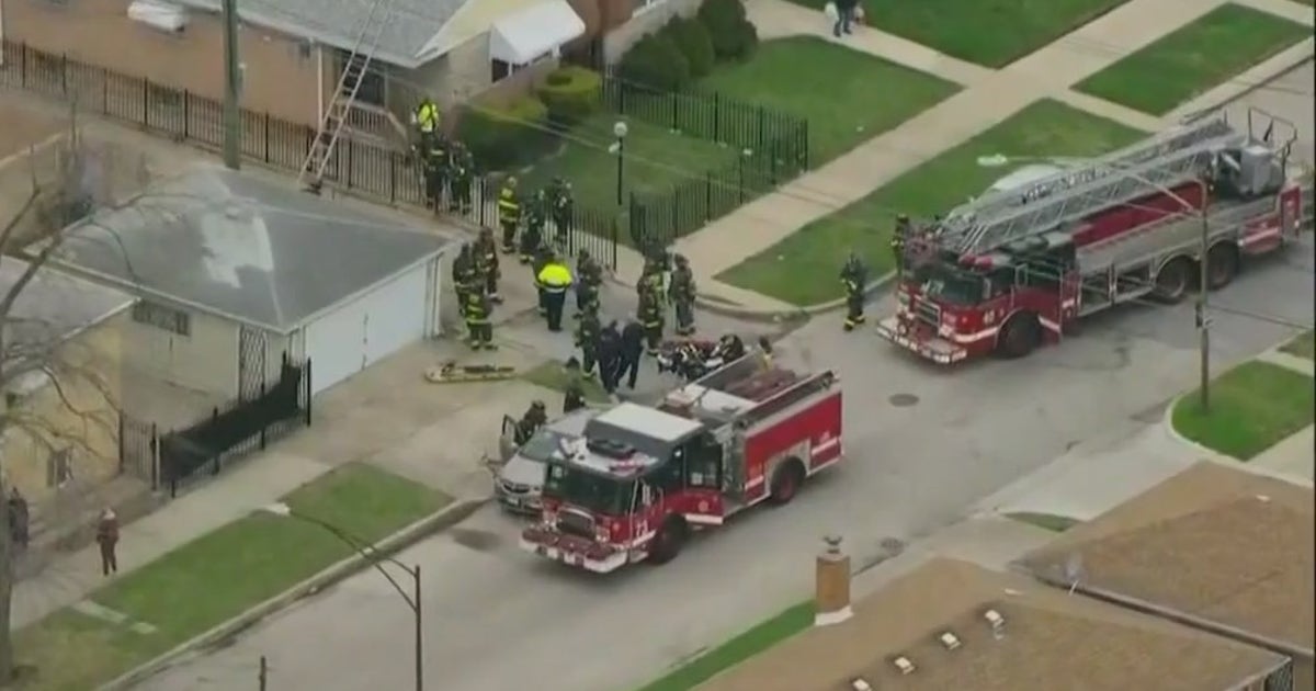 Person killed in fire on Chicago’s South Side, CFD says | FOX 32 Chicago
