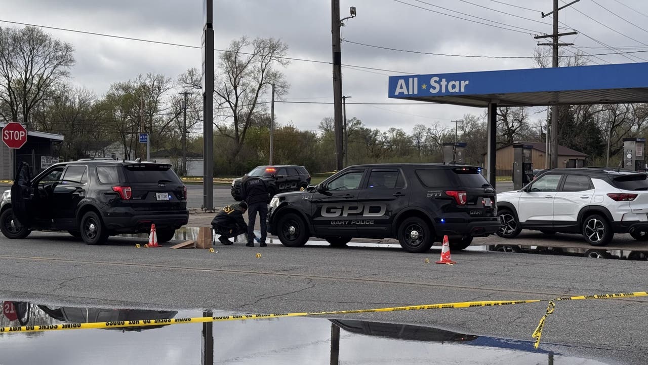 Gary Police Officer Shoots Man Wielding Knives During Traffic Stop