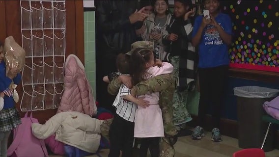 Chicago soldier surprises kids at school after 10-month deployment
