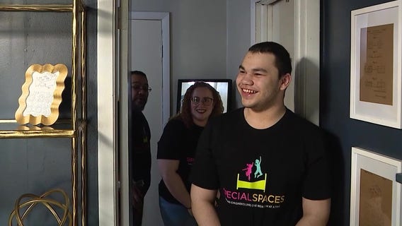 Illinois teen with cancer surprised with dream bedroom makeover