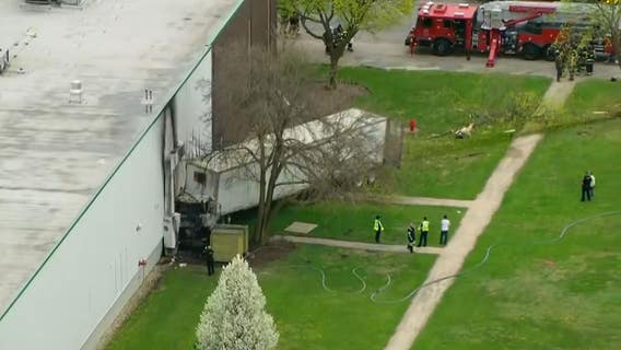 Semi-truck crashes into West Chicago building, shuts down traffic