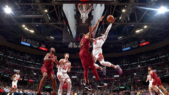 Cavaliers claim the No. 1 seed in the Eastern Conference with a 135-113 win over the Bulls