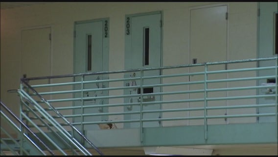 Illinois man sentenced for sexually assaulting 2 underage relatives: state's attorney