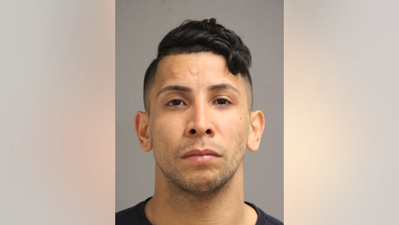 Chicago man charged in Loop stabbing that left 27-year-old critically wounded