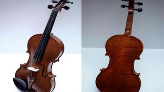 $10K custom violin stolen from CTA Blue Line train in downtown Chicago, police say