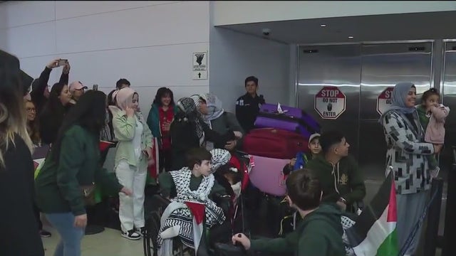 Injured Gaza children arrive in Chicago for life-saving treatment