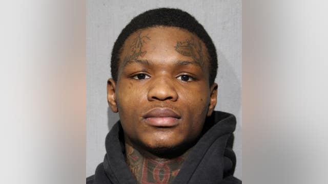 Chicago man charged in Kenwood armed carjacking