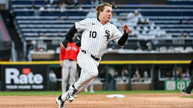 Infielder Chase Meidroth makes successful big league debut with the Chicago White Sox