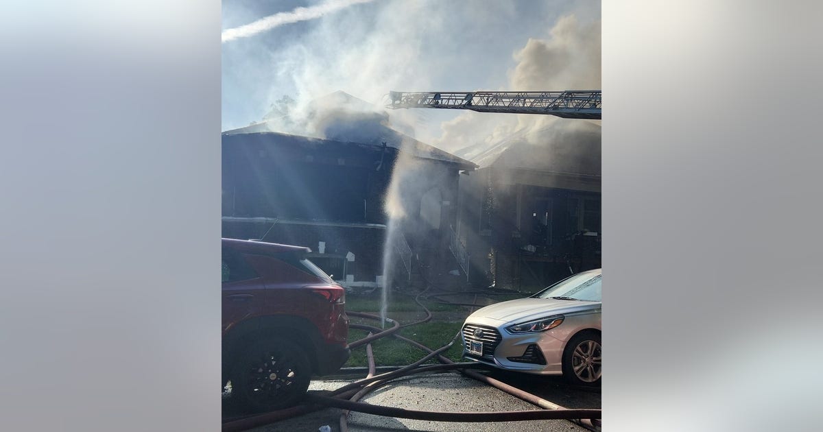 2 hospitalized in Chicago South Side fire, officials say | FOX 32 Chicago