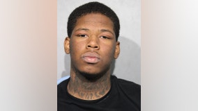 18-year-old arrested for attempted car theft of priest outside Near North Side church: police