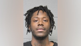 Chicago Loop stabbing leads to arrest, police say