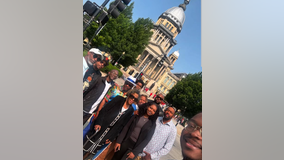 Larry Hoover's family, supporters lobby for release in Springfield