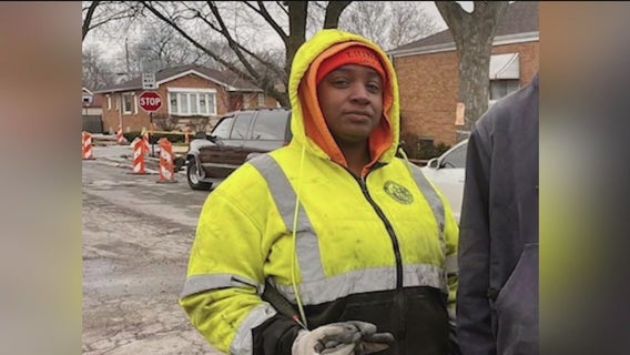 Chicago city worker faced harassment, threats over pregnancy, lawsuit claims
