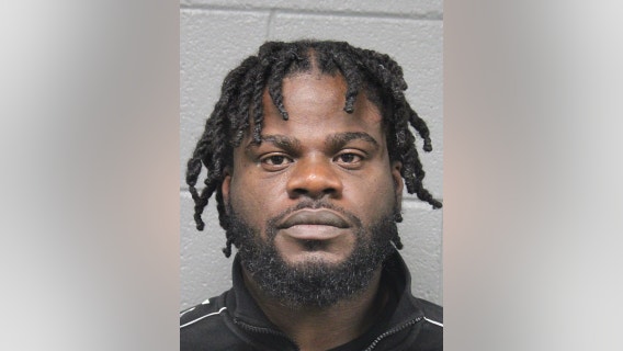 Wisconsin man charged with murder in Rogers Park shooting: police