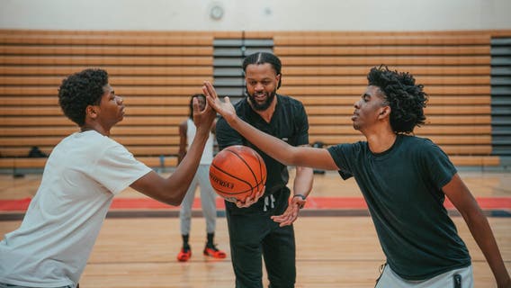 Sneakers to Scrubs helps Chicago's young athletes dream beyond pro sports
