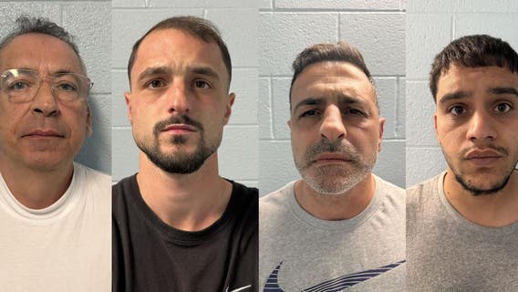 4 men had $570K worth of counterfeit Apple, Samsung products, Illinois prosecutors say