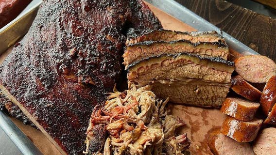 Chicago's Smoque BBQ named the best barbeque in Illinois, new ranking finds