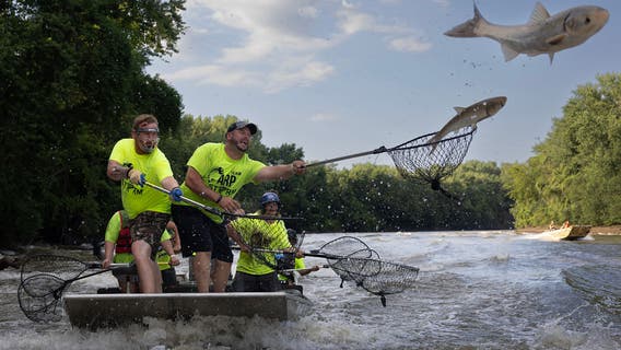 Illinois acquires land for project to keep invasive carp from Lake Michigan