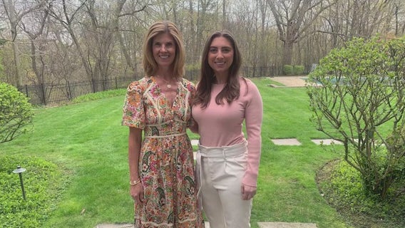 Chicago-area mom and daughter share rare heart surgery bond ahead of Mother's Day