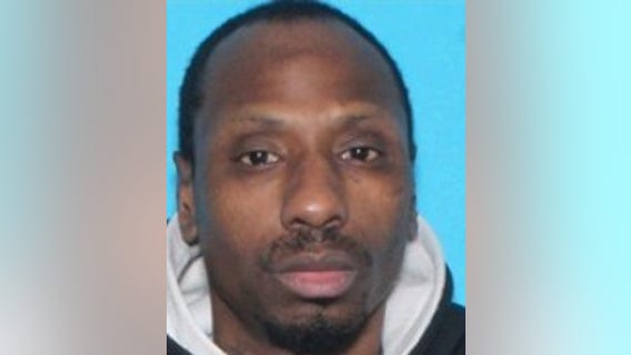 Chicago man denied pretrial release after police chase ends in Elmhurst garage crash