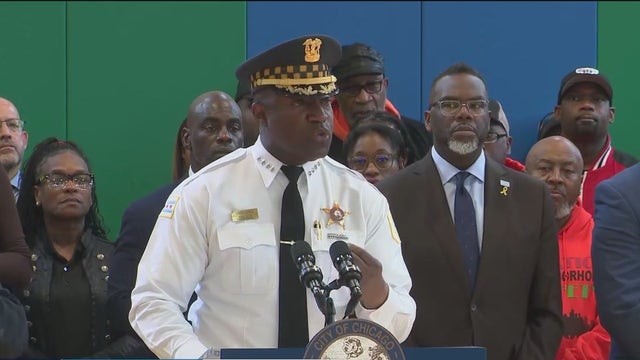Chicago officials call for calm ahead of Memorial Day weekend as homicides decline