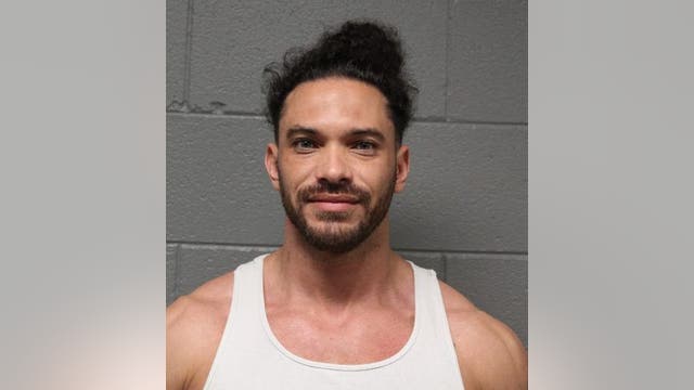 Reality TV star sentenced in Chicago mail theft case