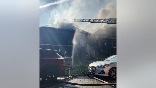 2 hospitalized in Chicago South Side fire, officials say