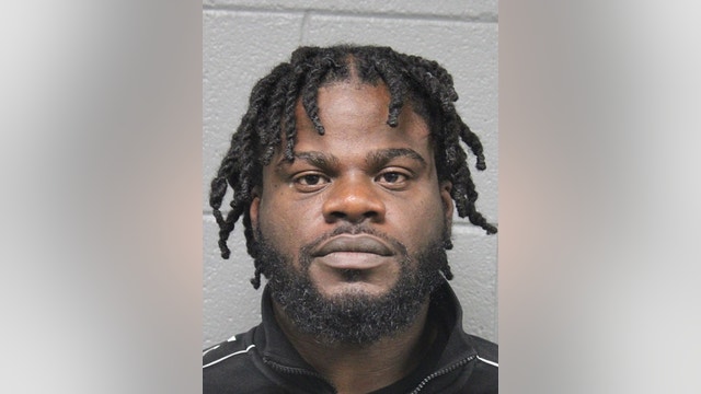 Wisconsin man charged with murder in Rogers Park shooting: police