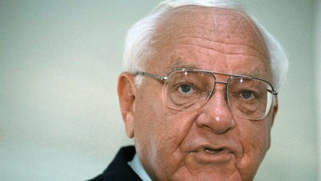 Funeral held for former Illinois Gov. George Ryan