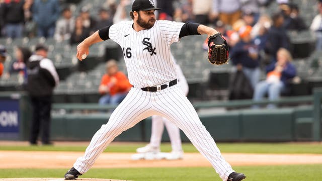White Sox rally to beat Astros 5-4 in game shortened to 7 innings by rain