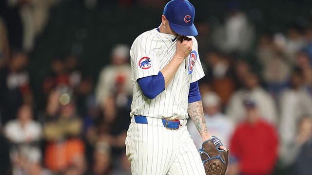 Giants score 9 runs in the 11th inning to beat the Cubs 14-5