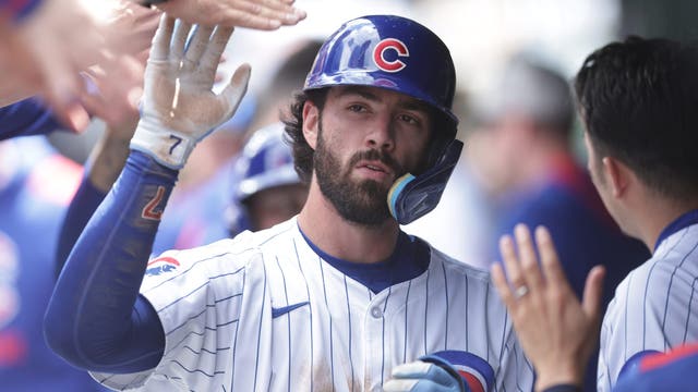 Dansby Swanson has 3 homers and 8 RBIs as the Cubs pound the Padres 23-3