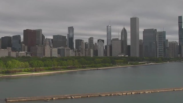 Chicago weather: Cooler temps, clouds and winds for your Saturday