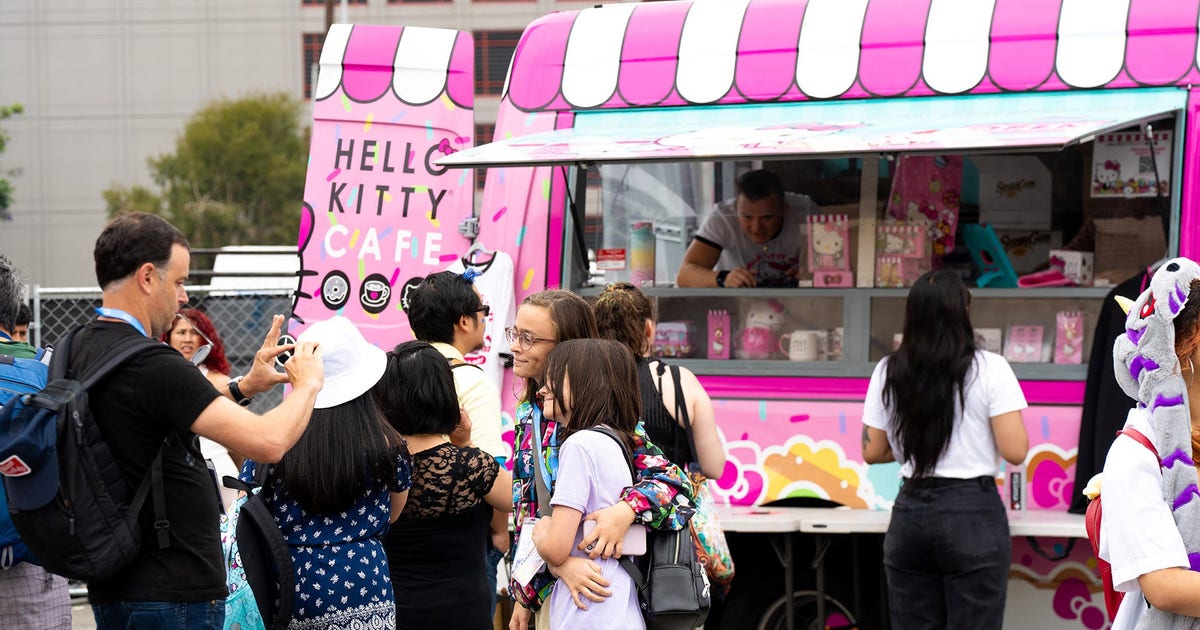 hello-kitty-truck.jpg?ve=1&tl=1
