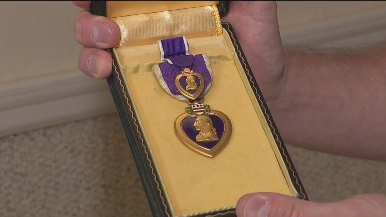 Illinois Treasurer Returns 14th Purple Heart to WWII Family in Geneva