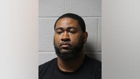 Court document reveals details in Chicago man's alleged sexual abuse of teen girl at chiropractor's office