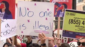 Chicago groups protest Trump over immigration policies