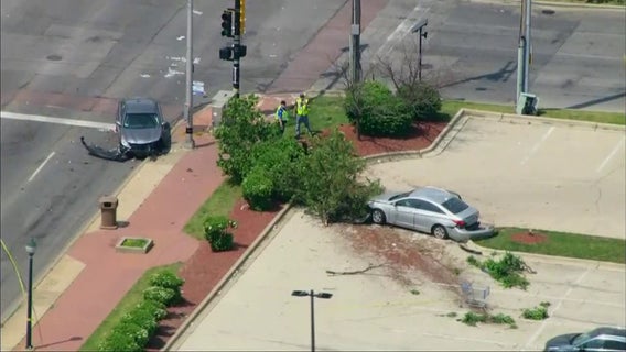 Cook County crash: Man dies after speeding away from police in stolen vehicle