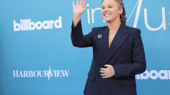 JoJo Siwa cancels her Chicago Pride performance