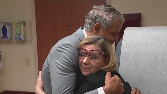 Chicago surgeon removes 15-pound tumor after Michigan woman refused surgery at home